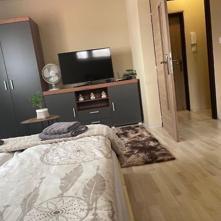 Garzon/ Studio Apartment Sahy Extérieur photo