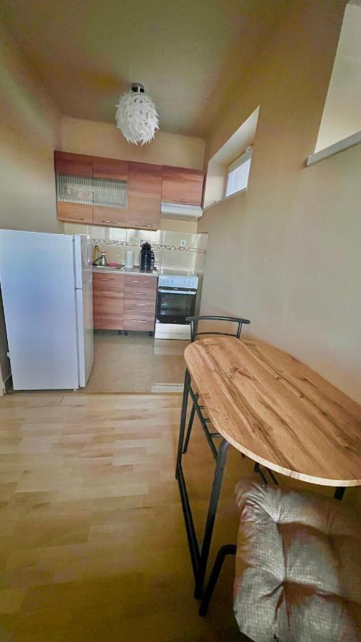 Garzon/ Studio Apartment Sahy Extérieur photo